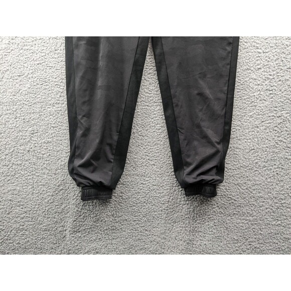 Athleta Brooklyn Lined Camo Joggers in Black Lux Camo Size 6 Style #985549 - Picture 3 of 14